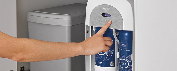 GROHE - Mitigeur Grohe Blue et viers - Une eau plate,  fines bulles ou ptillante directement au robinet