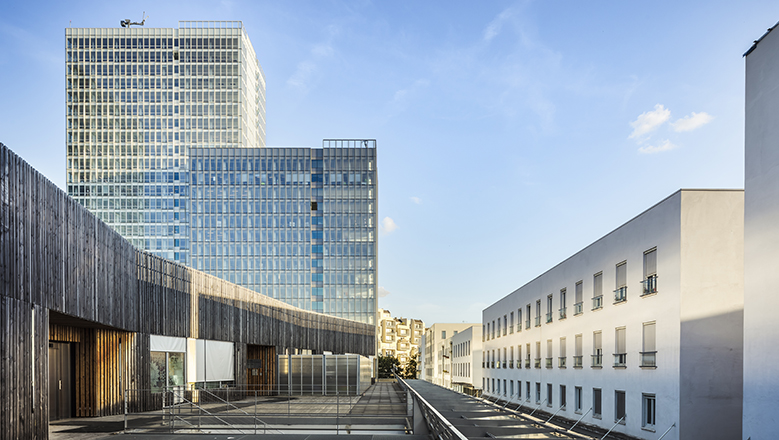 mairie de montreuil tour